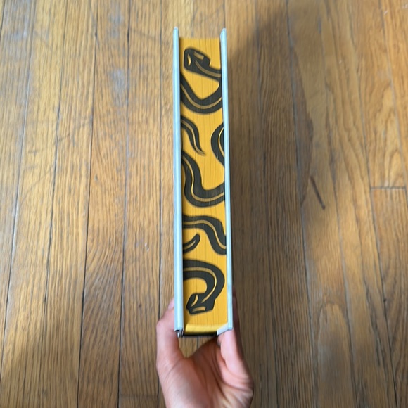 Lore by Alexandra Bracken - Picture 3 of 4